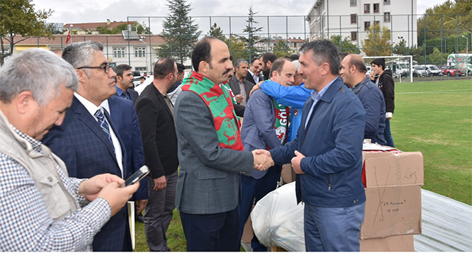 Büyükşehir'den Amatör Spor Kulüplerine Malzeme Desteği