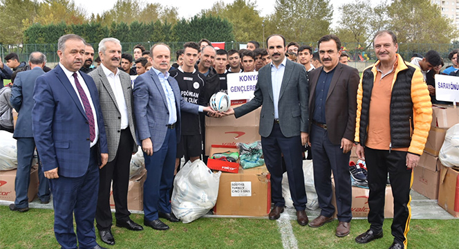 Büyükşehir'den Amatör Spor Kulüplerine Malzeme Desteği