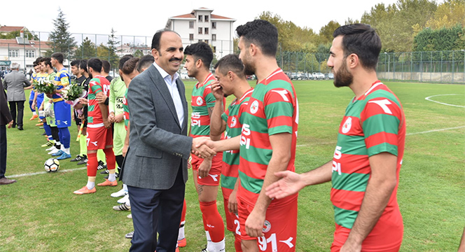 Büyükşehir'den Amatör Spor Kulüplerine Malzeme Desteği