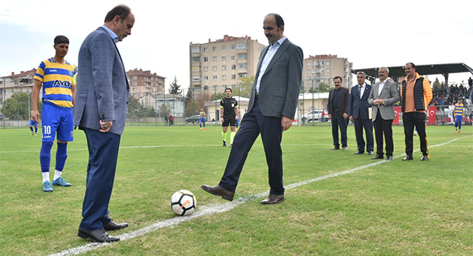 Büyükşehir'den Amatör Spor Kulüplerine Malzeme Desteği