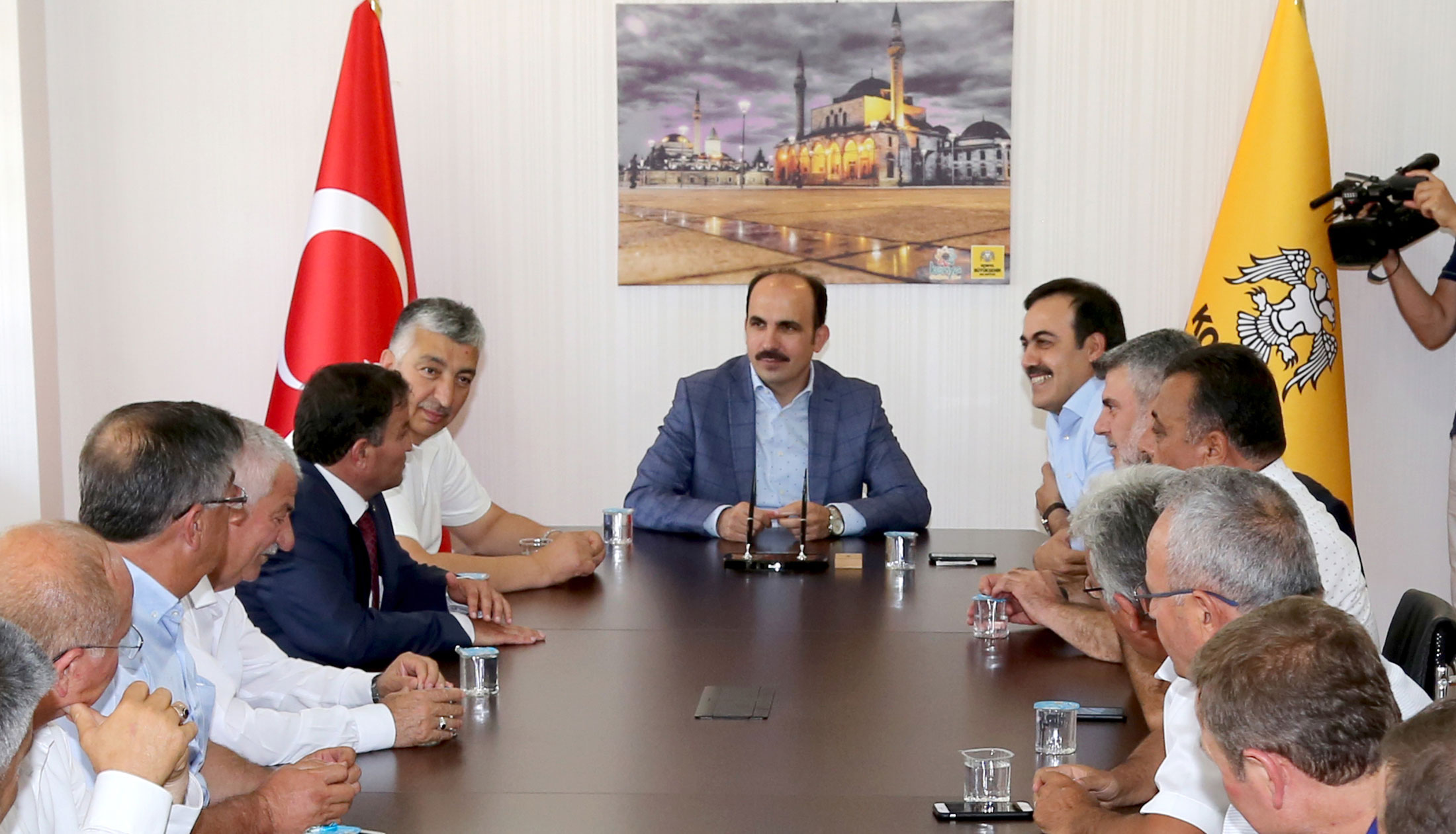 Başkan Altay Konyalı Firmaları Tebrik Etti