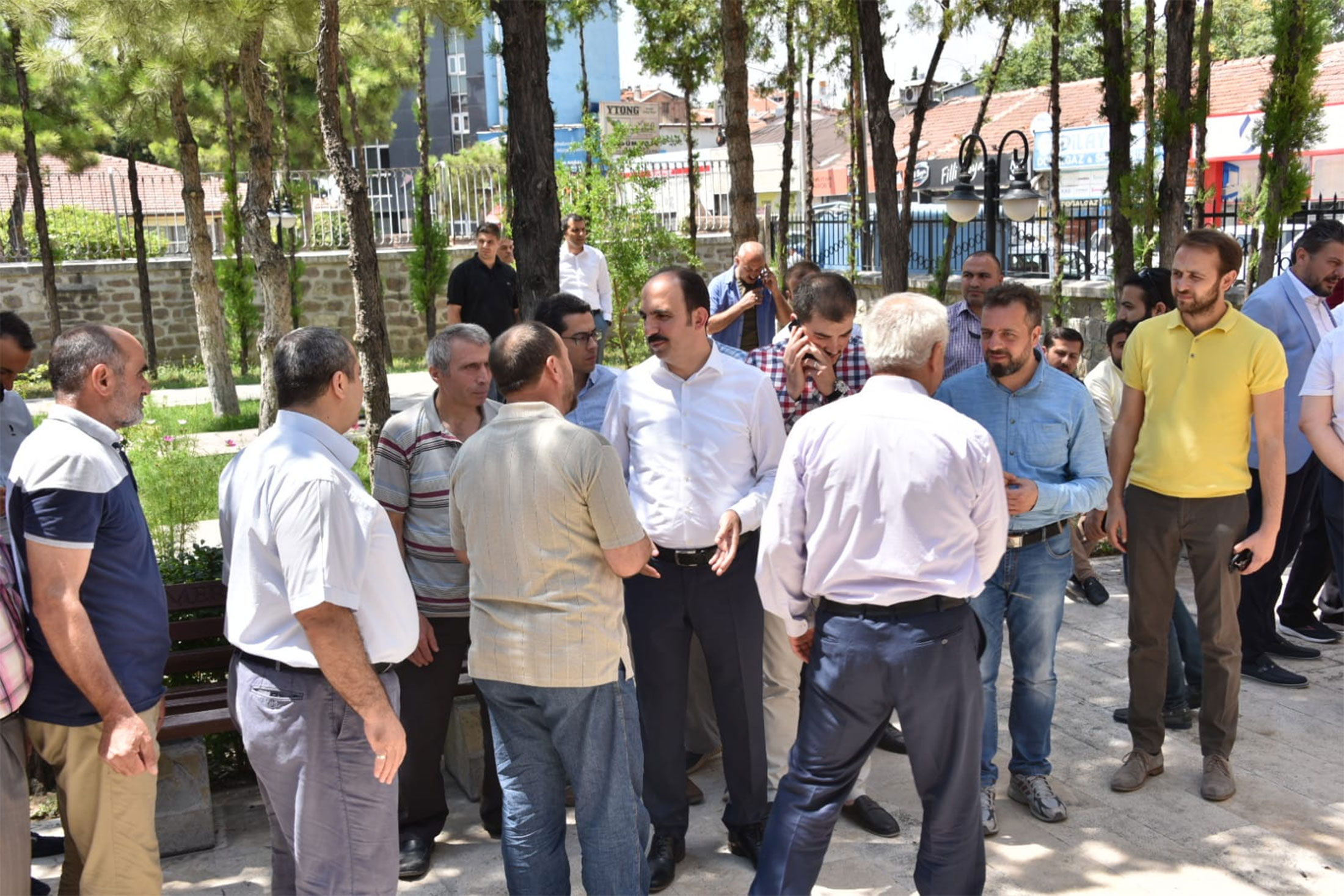 Başkan Altay Sahip Ata Camii'nde Vatandaşlarla Buluştu