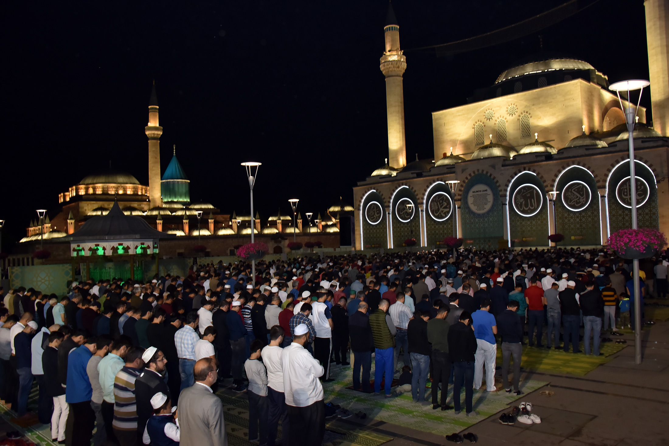 Konya'da Ramazan Büyük Coşkuyla Başladı