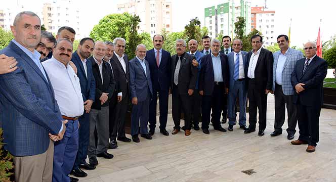 Tebrikleri Kabul Eden Başkan Altay: El Ele Gönül Gönüle Vereceğiz