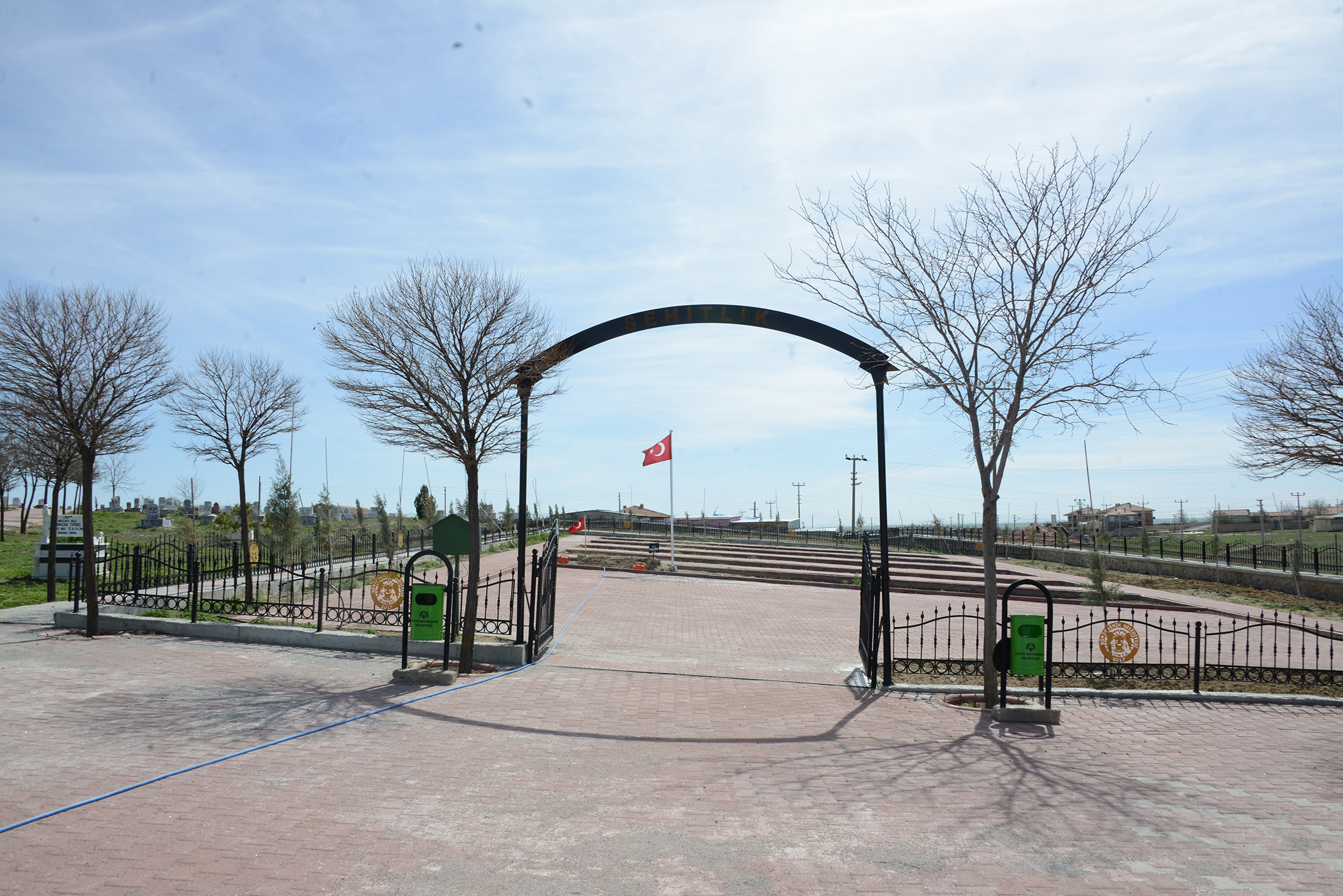 Mezarlık Bakımlarına Özel Önem Veriyoruz