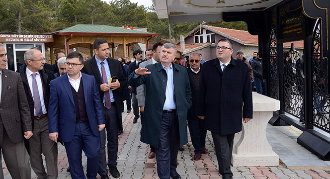 Mezarlık Bakımlarına Özel Önem Veriyoruz