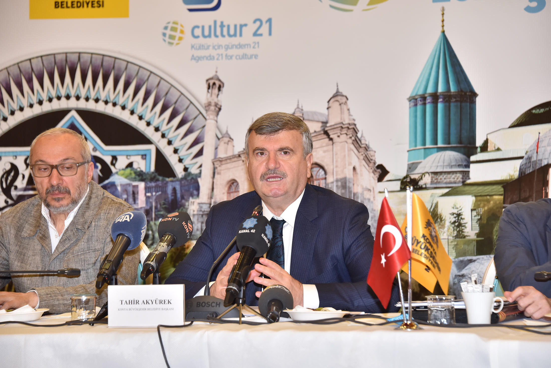 'Dünya Kültür Pilot Şehri Konya' Toplantısı Yapıldı