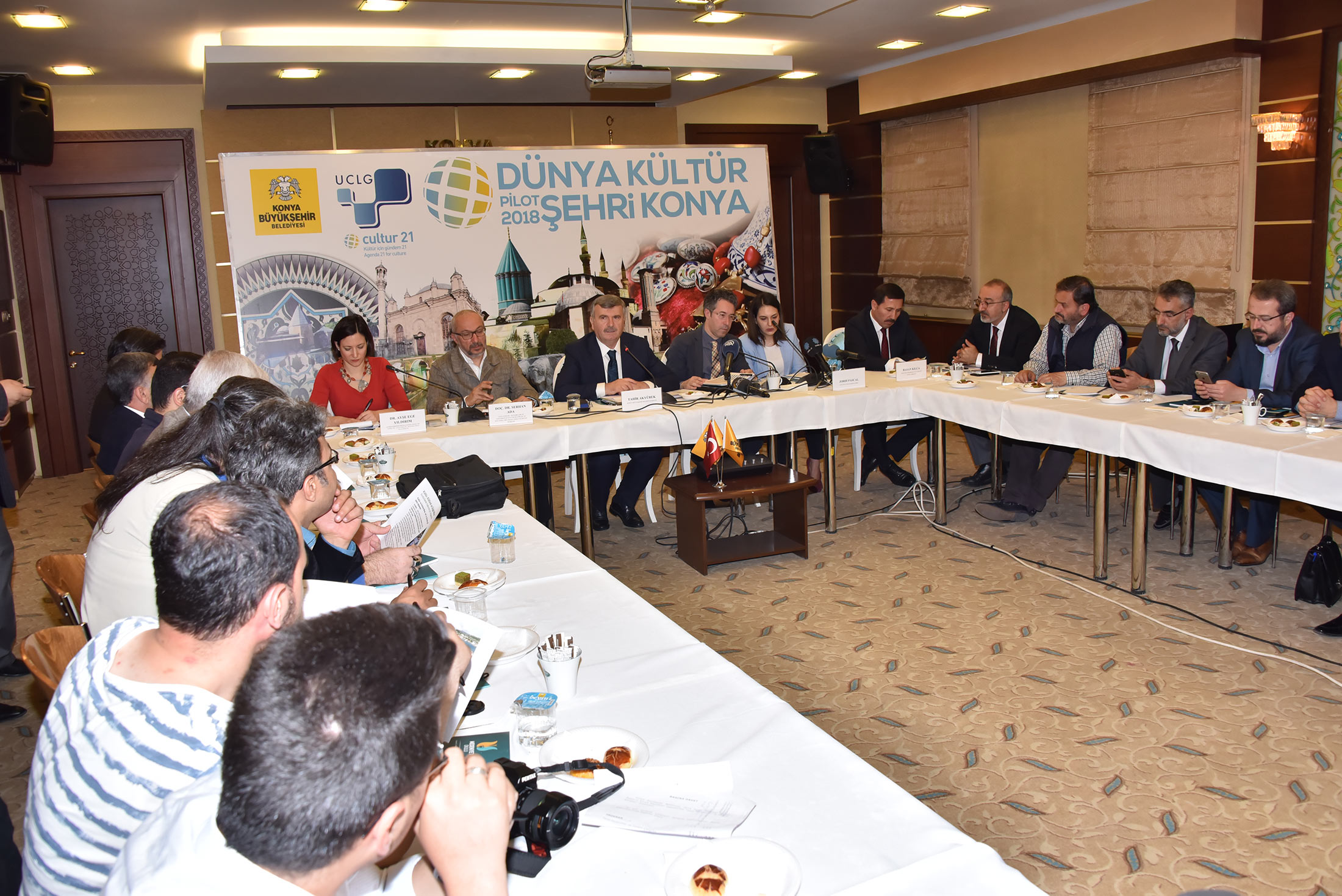 'Dünya Kültür Pilot Şehri Konya' Toplantısı Yapıldı