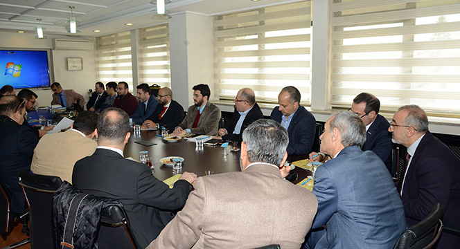 Arap Türk İş Adamları Derneği Heyeti Büyükşehir'i Ziyaret Etti