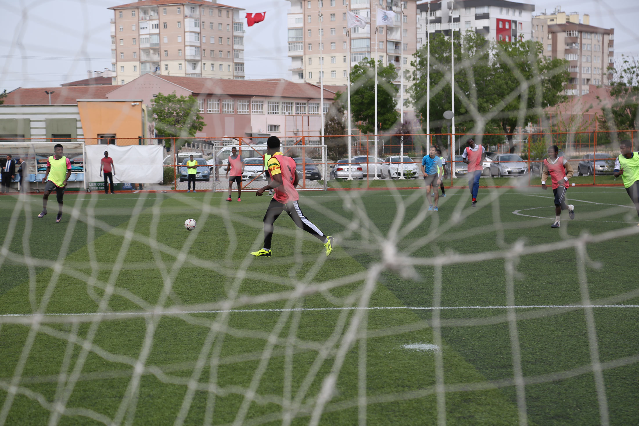 Sadece Dostluğun Kazandığı Futbol Turnuvası Başladı