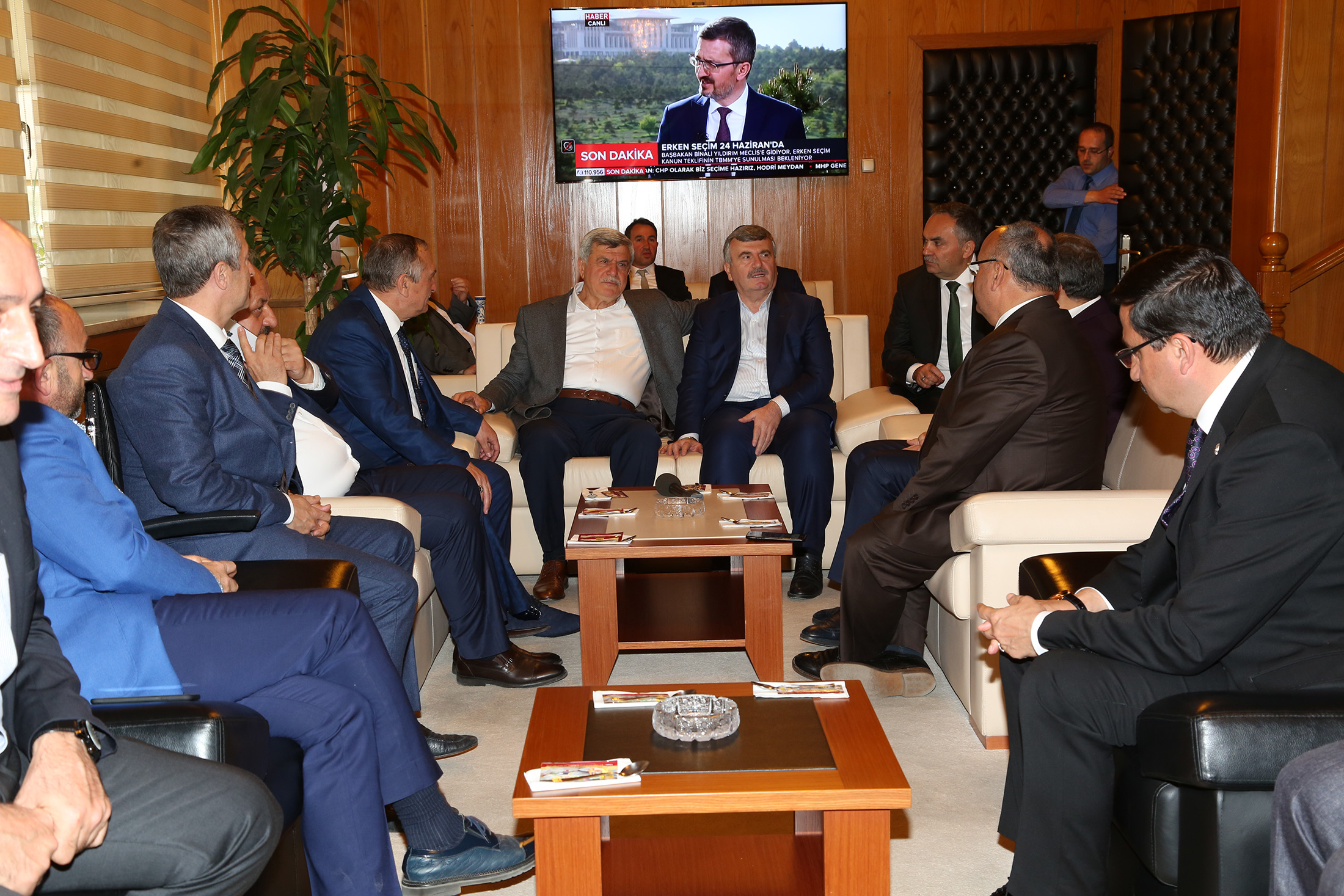 Türk Dünyası Belediyeler Birliği Üyesi Başkanlardan Konya Büyükşehir'e Ziyaret