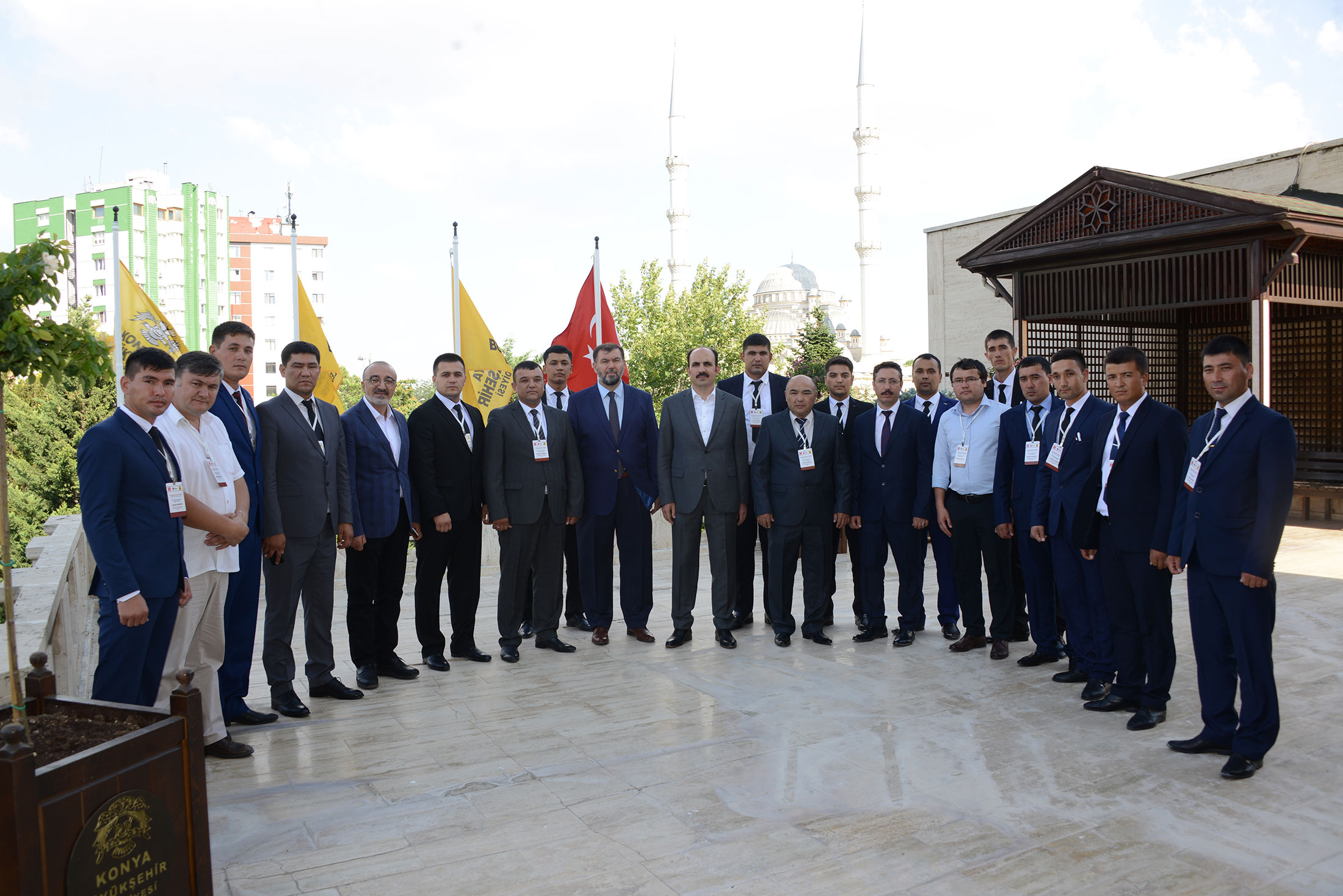 Özbek Heyetten Başkan Altay'a Ziyaret