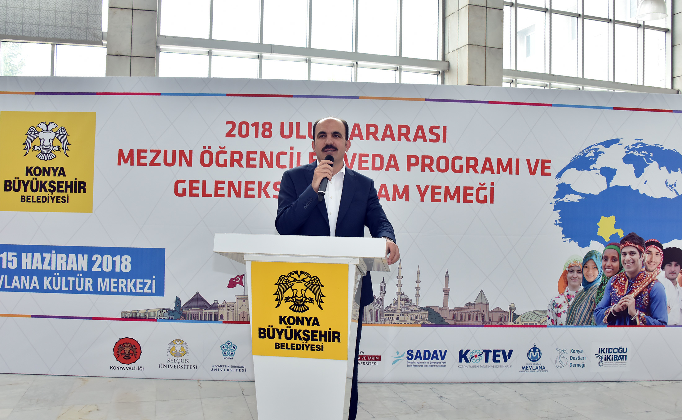 Başkan Altay Uluslararası Öğrencilerle Bayramlaştı