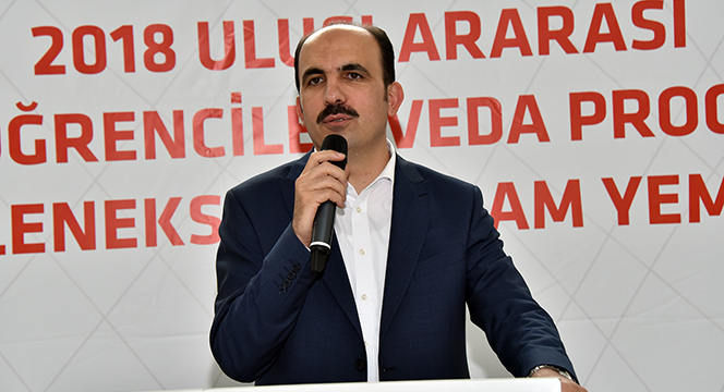 Başkan Altay Uluslararası Öğrencilerle Bayramlaştı