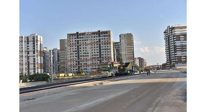 Başkan Altay, Şehit Ömer Halisdemir Caddesi'ndeki Çalışmaları İnceledi