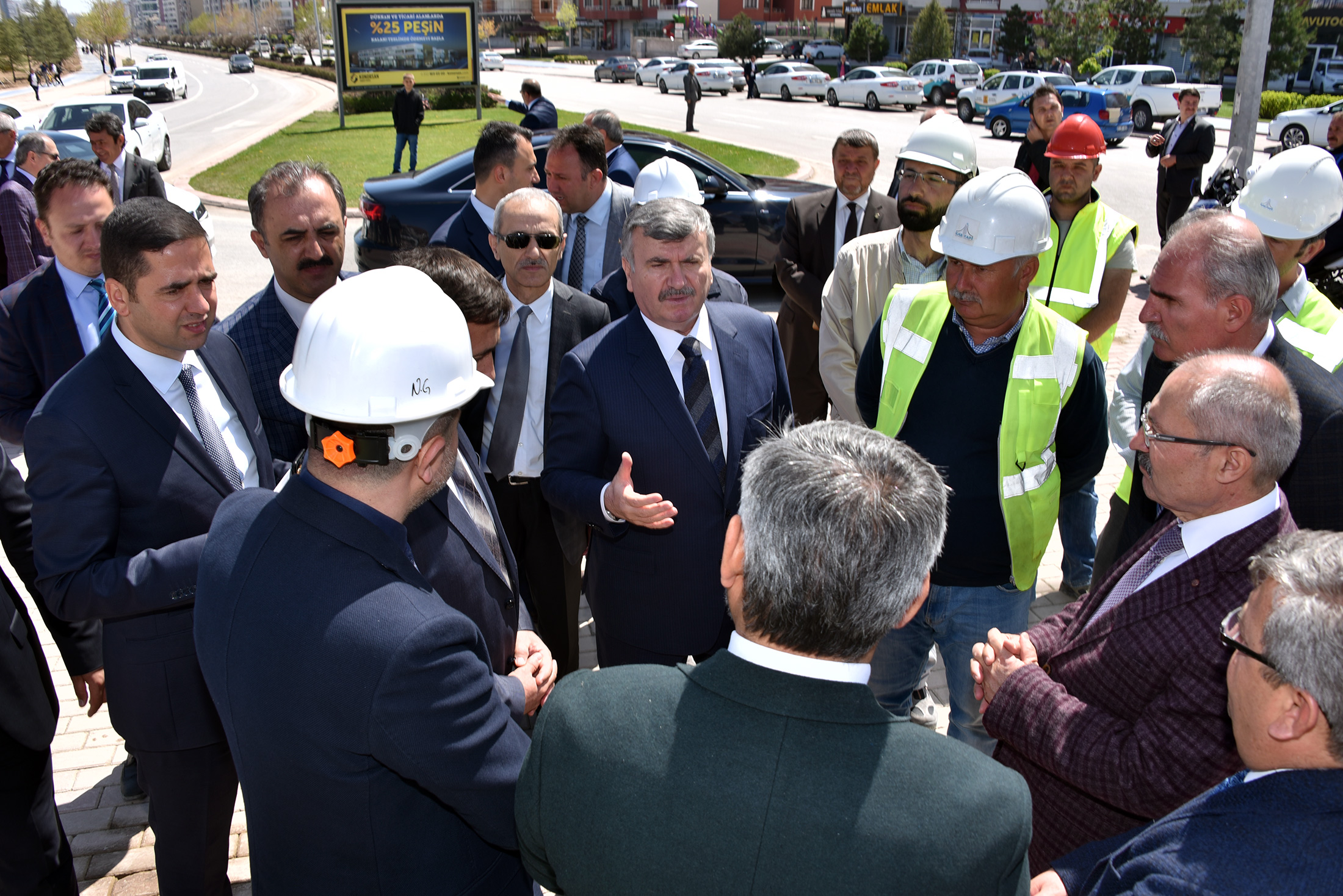 Kesintisiz Trafik Akışı İçin 5 Yeni Köprülü Kavşak Ve Yaya Üst Geçidi Yapılıyor