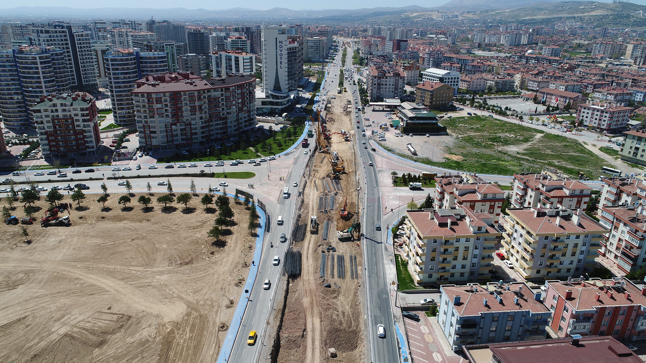 Kesintisiz Trafik Akışı İçin 5 Yeni Köprülü Kavşak Ve Yaya Üst Geçidi Yapılıyor