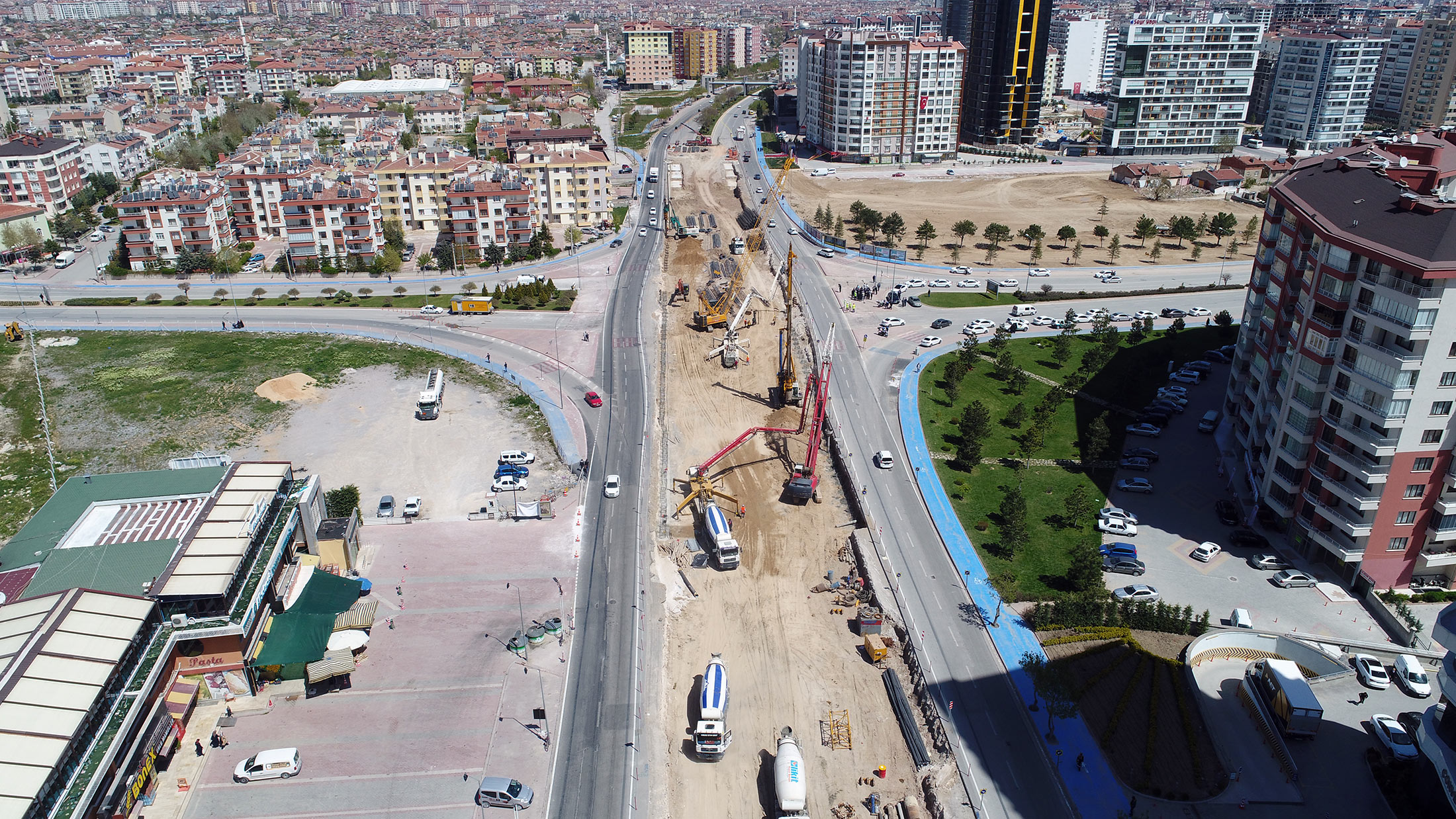 Kesintisiz Trafik Akışı İçin 5 Yeni Köprülü Kavşak Ve Yaya Üst Geçidi Yapılıyor