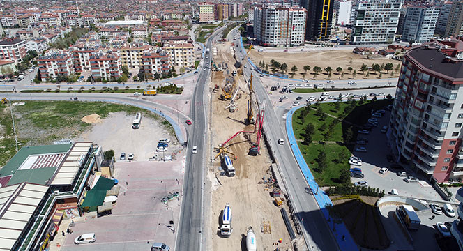 Kesintisiz Trafik Akışı İçin 5 Yeni Köprülü Kavşak Ve Yaya Üst Geçidi Yapılıyor