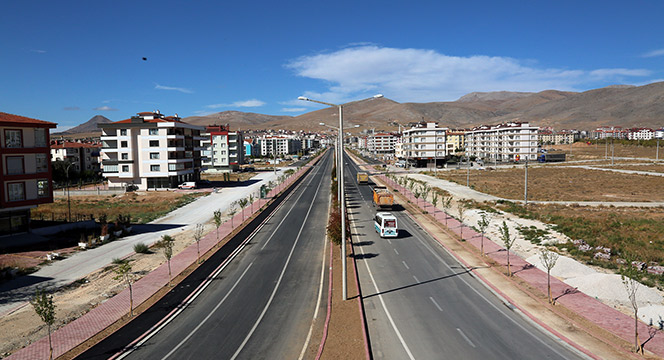 Ahmet Yesevi Caddesi'nin Standardı Yükseliyor