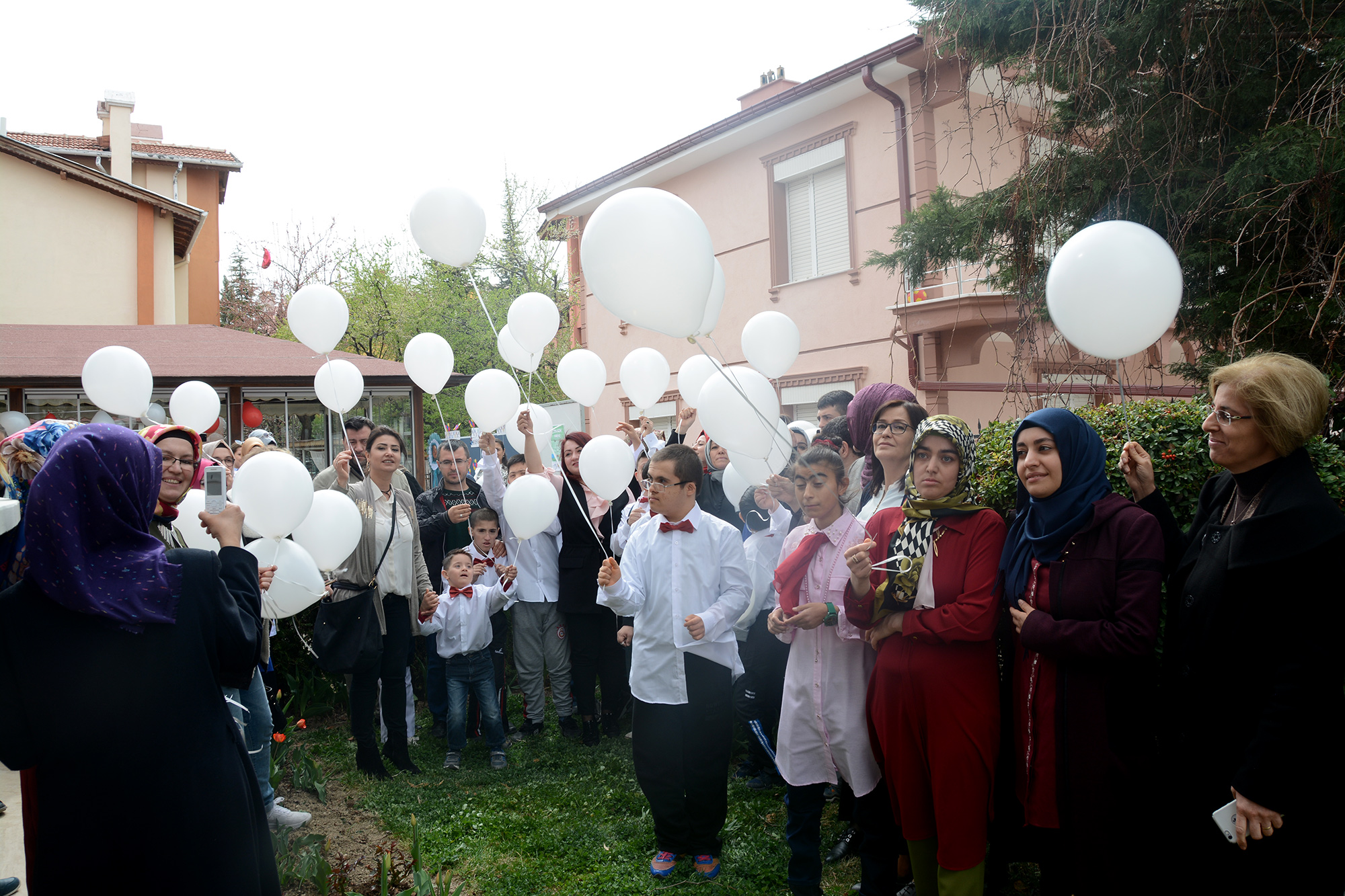 KOMEK ve ASEM'den 'Engelsiz Yürekler' Etkinliği
