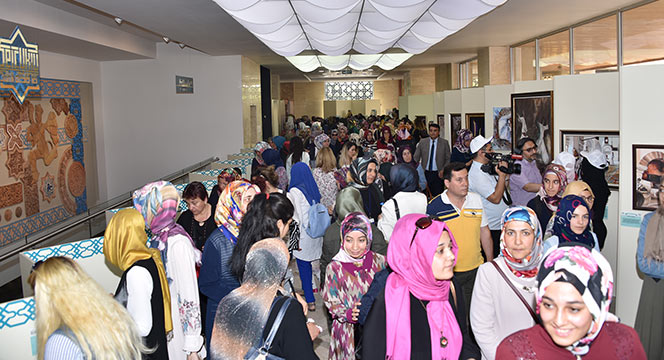 Geleneksel 14. Altın Dokunuşlar Sergisi 'Selçuklu Saklı Değerler' Temasıyla Açıldı