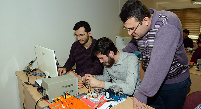 KOMEK'ten Robotik Kodlama Eğitimi