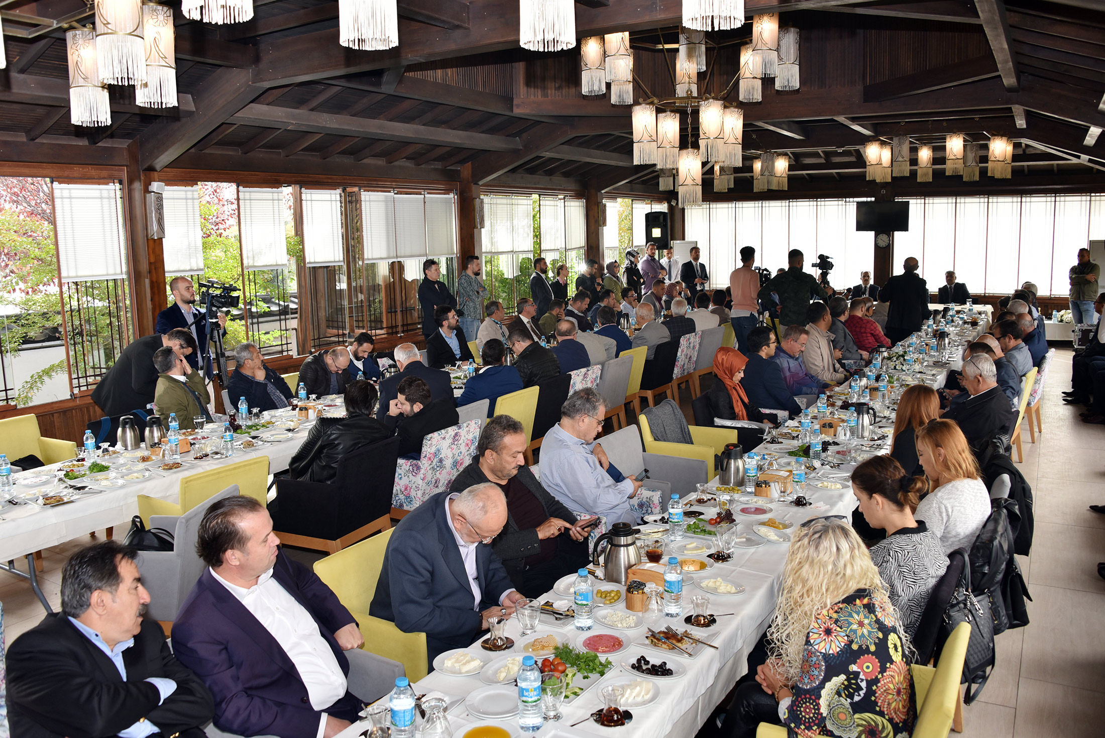 Başkan Altay Şehir İstişarelerinde Basın Mensuplarıyla Buluştu