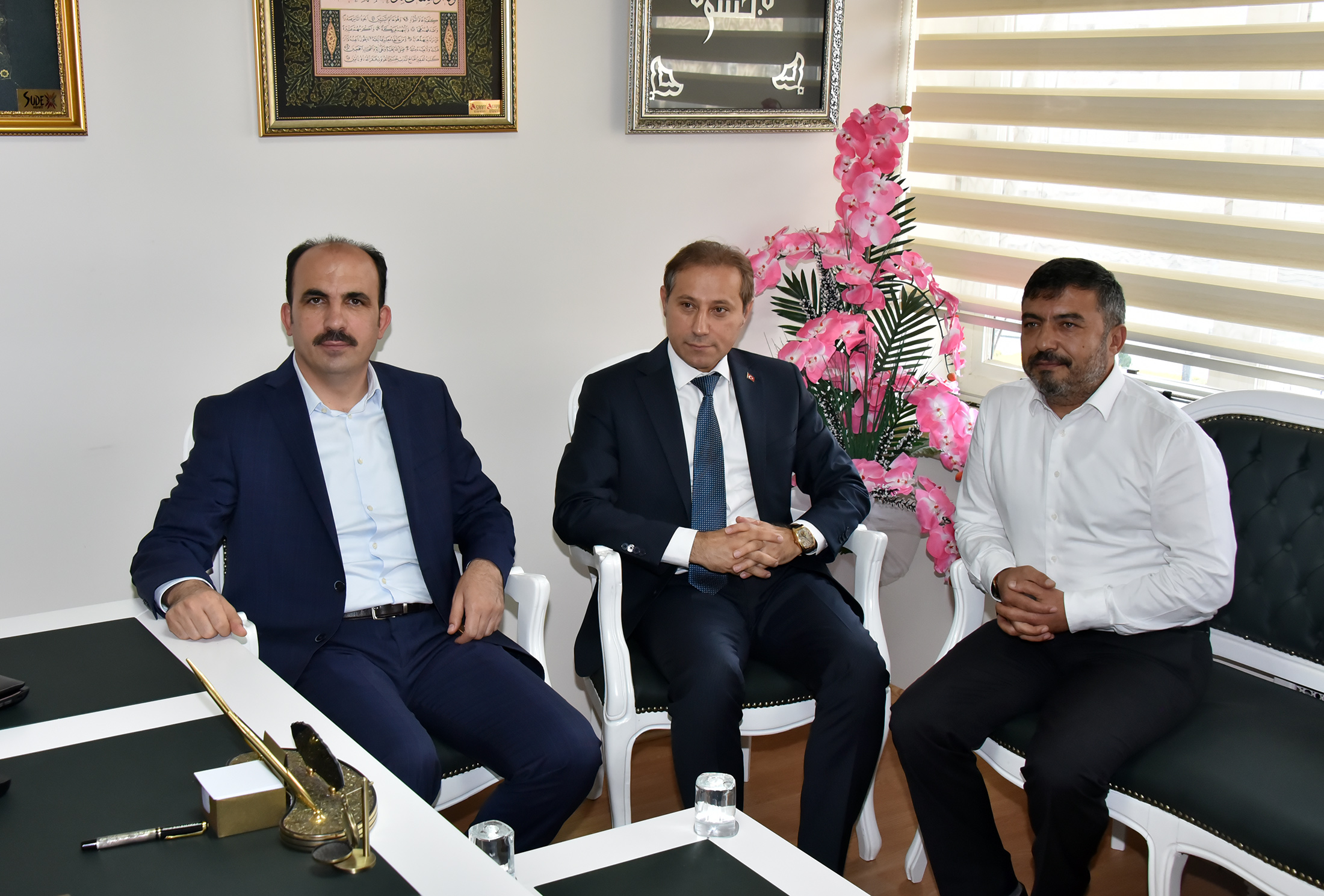 Başkan Altay, Esnaf Odalarının Başkanlarını Ziyaret Etti