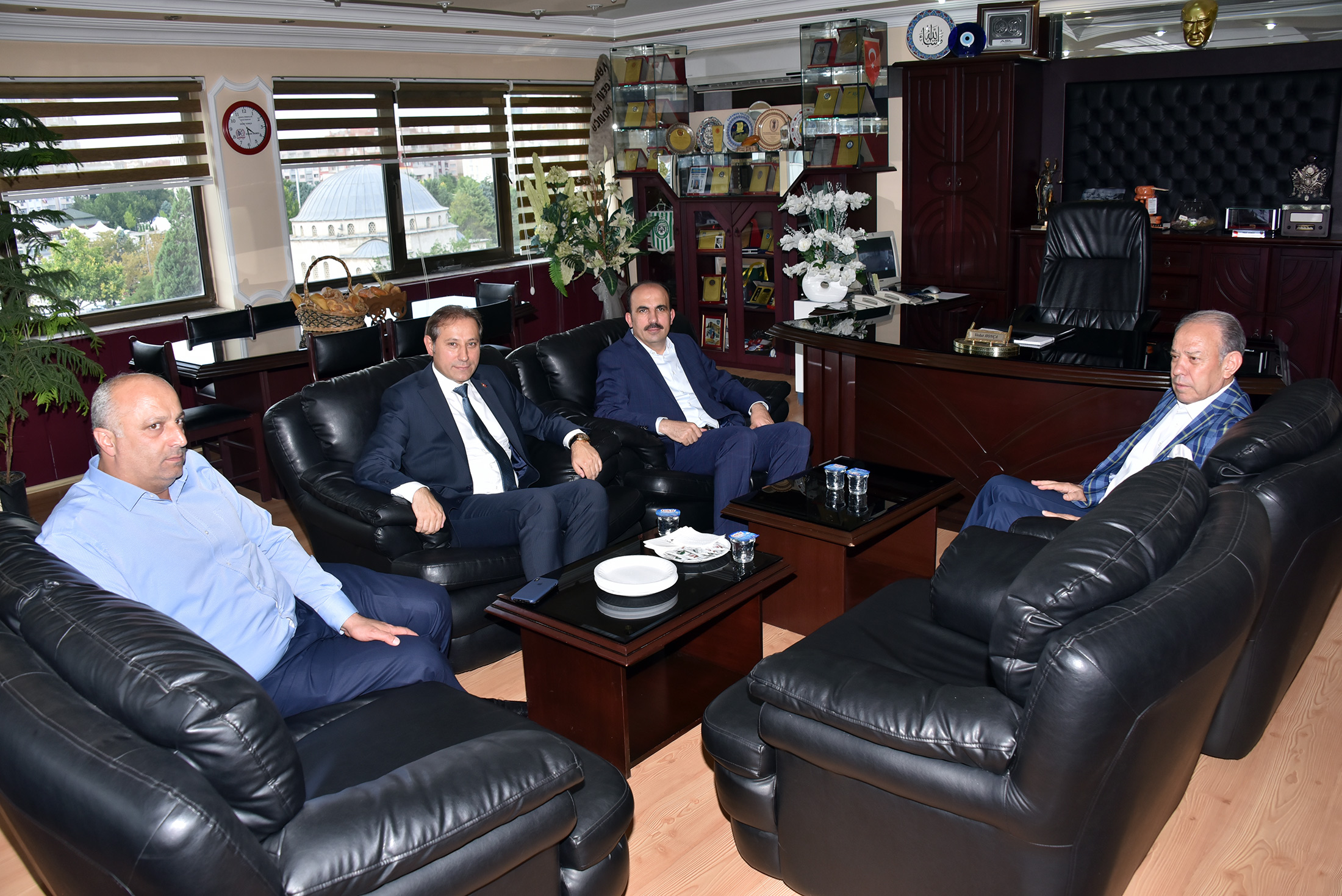 Başkan Altay, Esnaf Odalarının Başkanlarını Ziyaret Etti