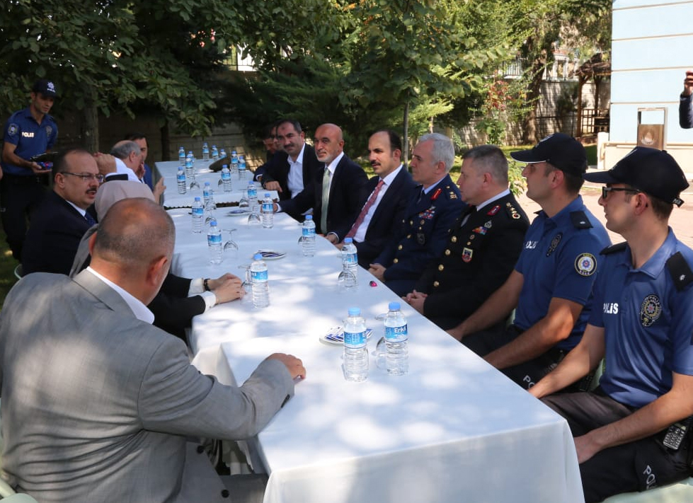 Konya'da Geleneksel Bayramlaşma Programı Yapıldı