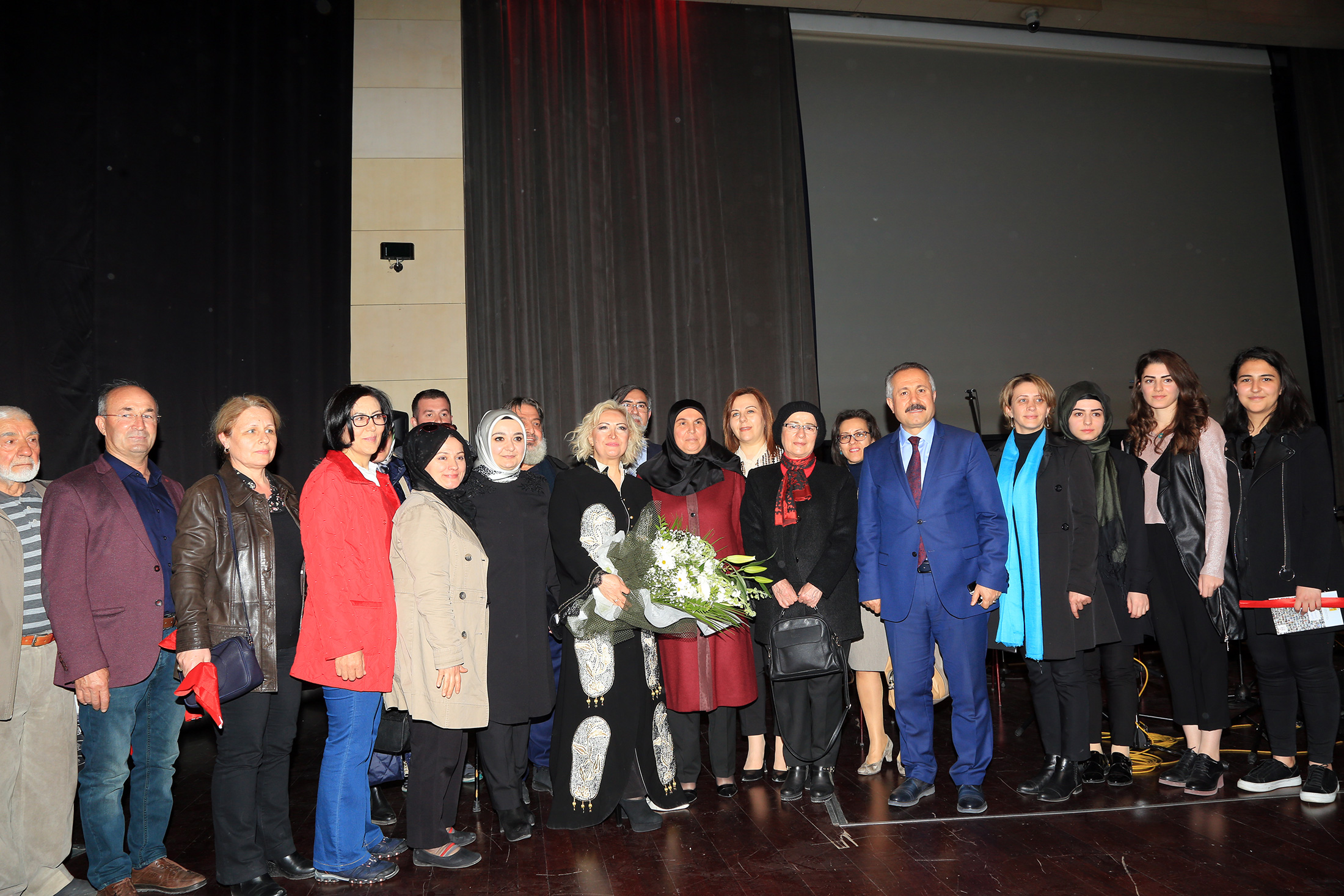 Büyükşehir'den Anlamlı Program: Çanakkale'den Afrin'e