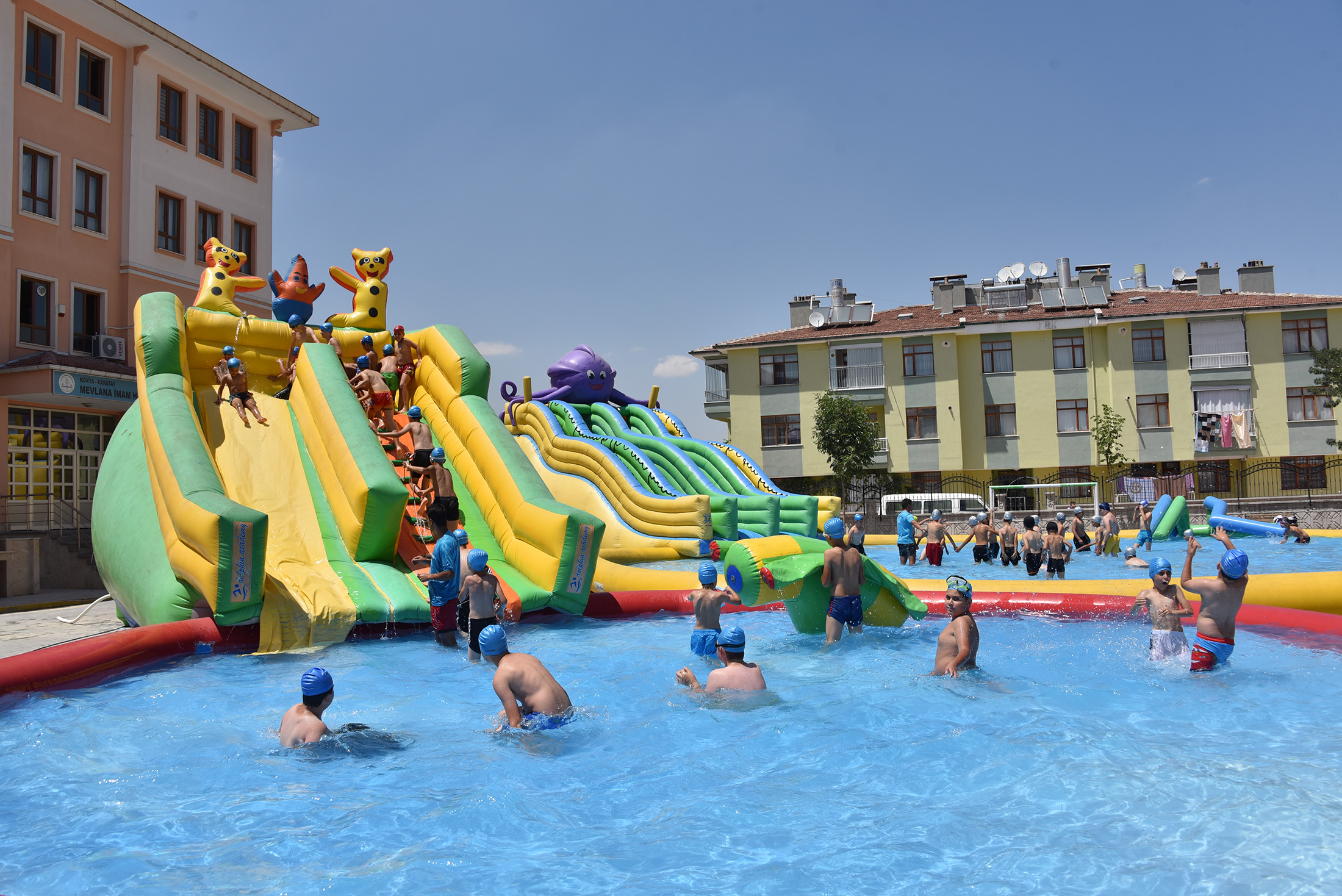 55 Havuz ve Aquapark Konyalı Çocukları Bekliyor 