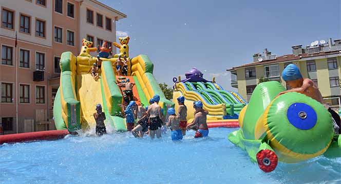 55 Havuz ve Aquapark Konyalı Çocukları Bekliyor 