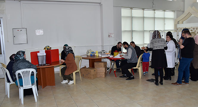 KOMEK Kursiyerlerinden Kan Bağışı 
