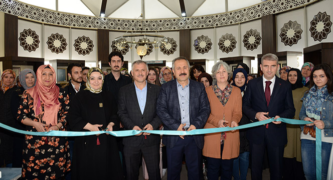 'Suyun Sırrı' Ebru Sergisi Açıldı 
