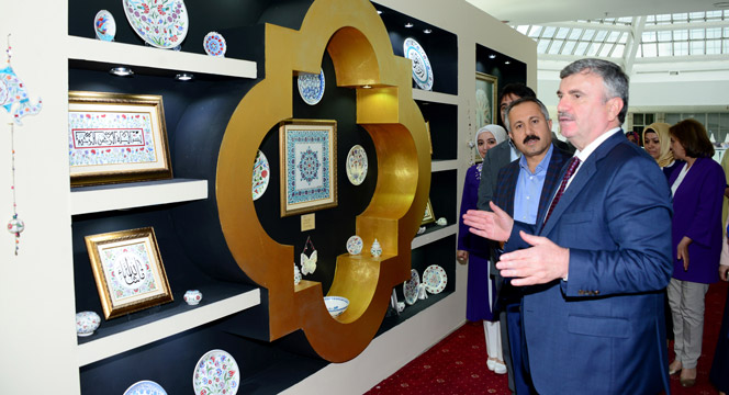 KOMEK ve ASEM'den Rekor, Bir Yılda 100 Bin 611 Kursiyere Eğitim Verildi