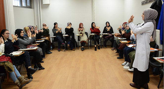 KOMEK ve ASEM'de Yeni Dönem 52 Bin Kursiyerle Başladı