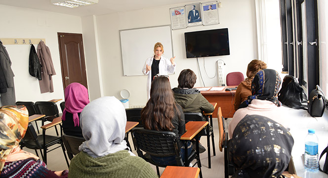 KOMEK ve ASEM'de Yeni Dönem 52 Bin Kursiyerle Başladı