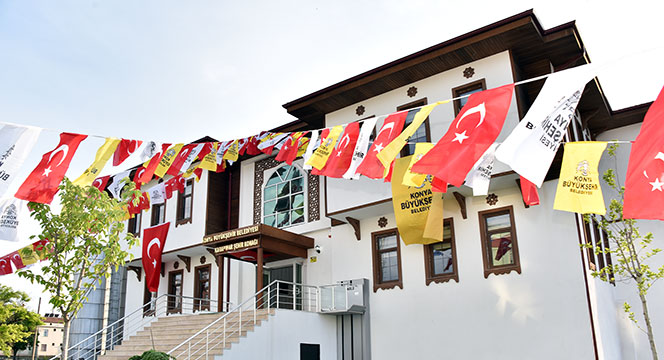 Karapınar Şehir Konağı Hizmete Açıldı