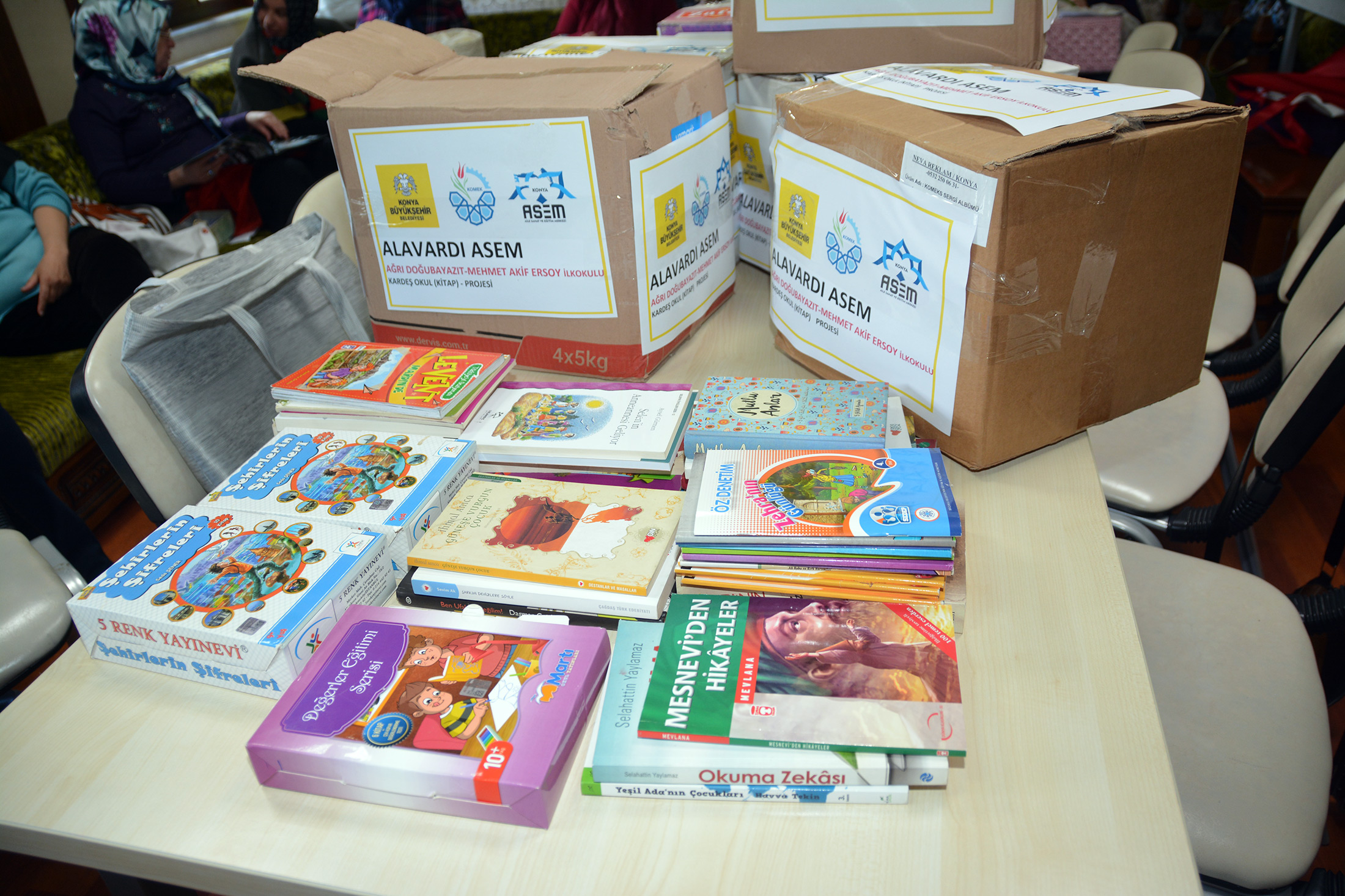 ASEM Üyelerinden 'Kardeş Okul'a 2 Bin Kitap