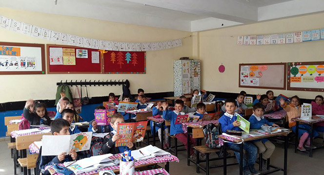 ASEM Üyelerinden 'Kardeş Okul'a 2 Bin Kitap
