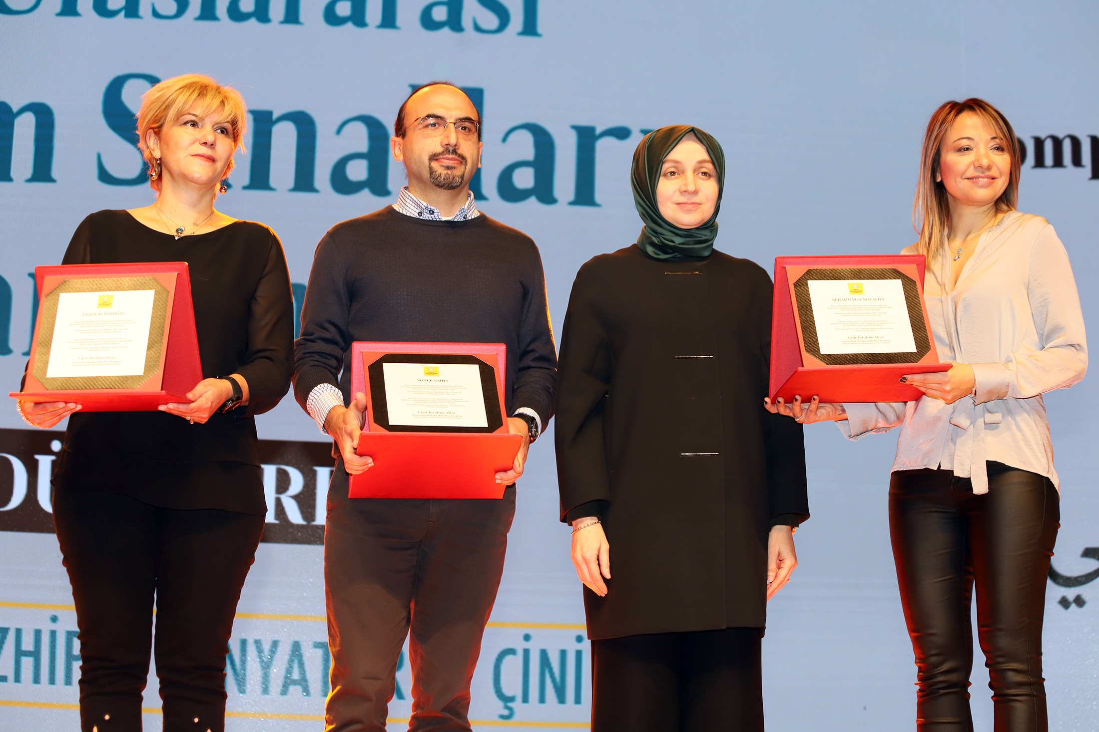 2. Uluslararası İslam Sanatları Yarışmasının Ödülleri Verildi