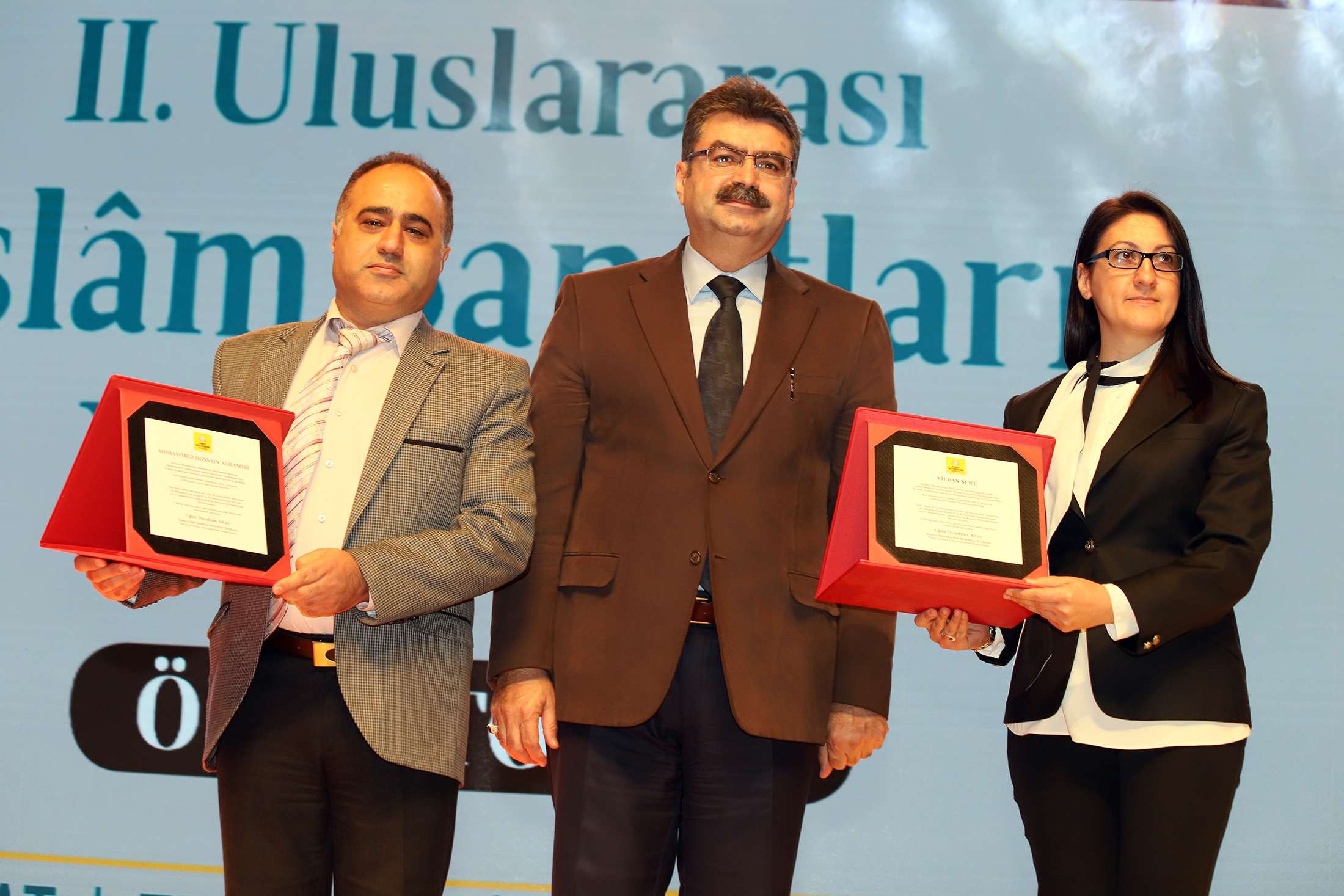 2. Uluslararası İslam Sanatları Yarışmasının Ödülleri Verildi
