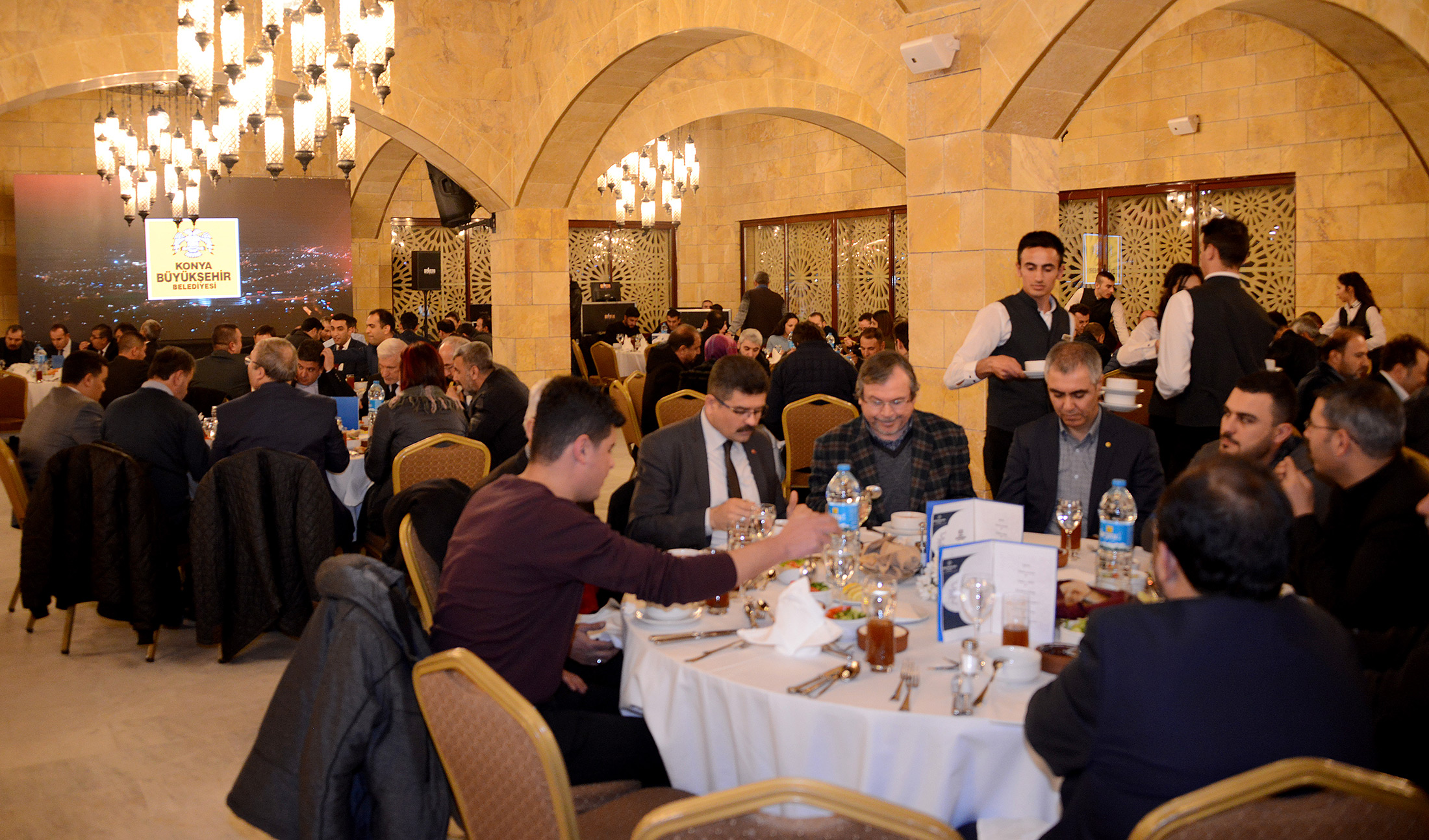 Büyükşehir, Konya'daki Basın-Yayın Çalışanlarını Buluşturdu
