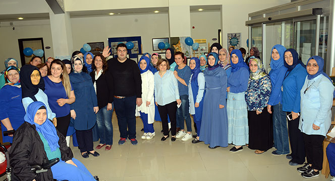 Dünya Otizm Farkındalık Günü'nde Anlamlı Program