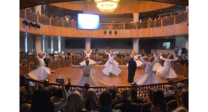 Altın Dokunuşlar \"Ramazan Gelir Hoş Gelir\" Programı ile Sona Erdi