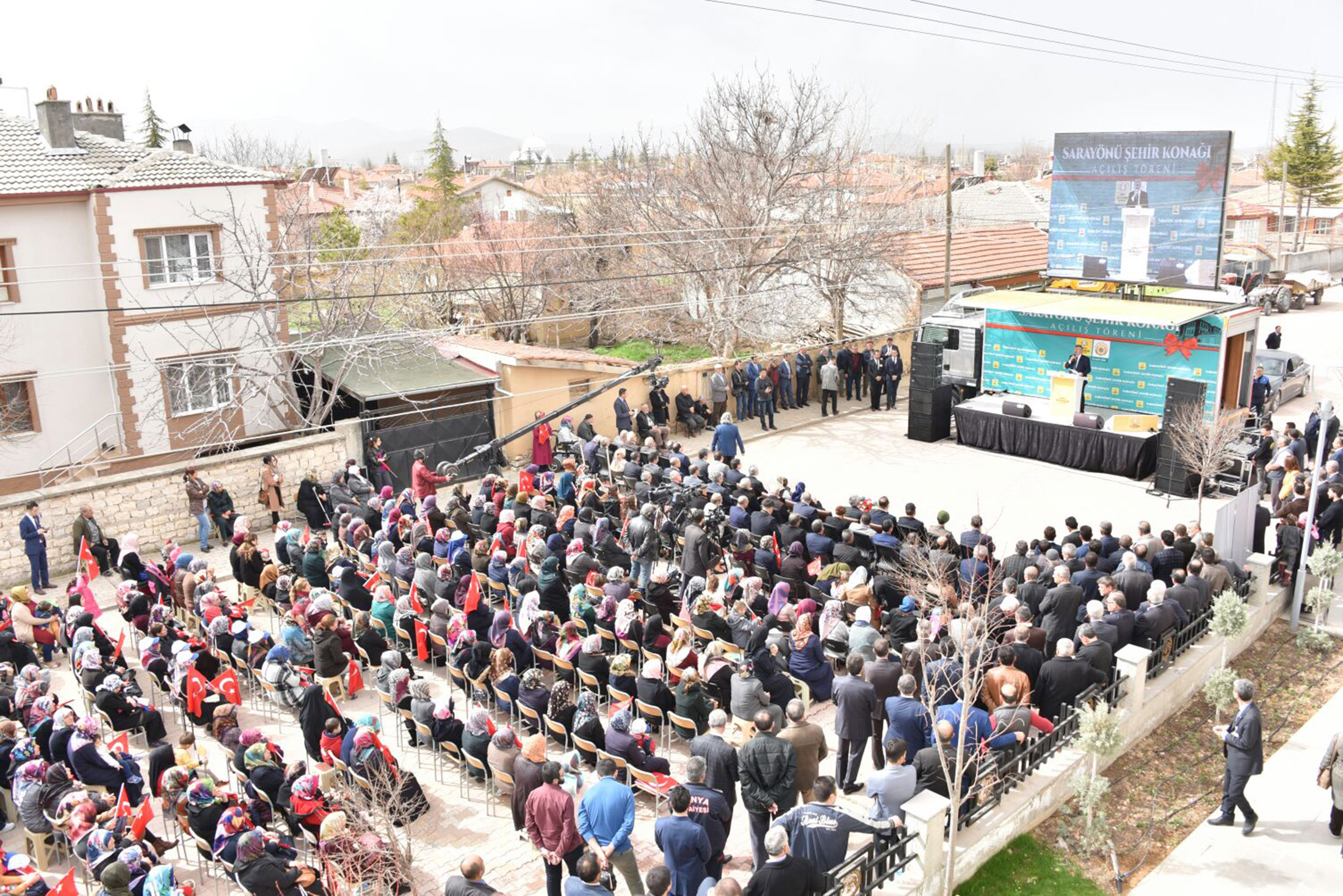 Büyükşehir'den Kadınlar Günü'nde Anlamlı Yatırımlar