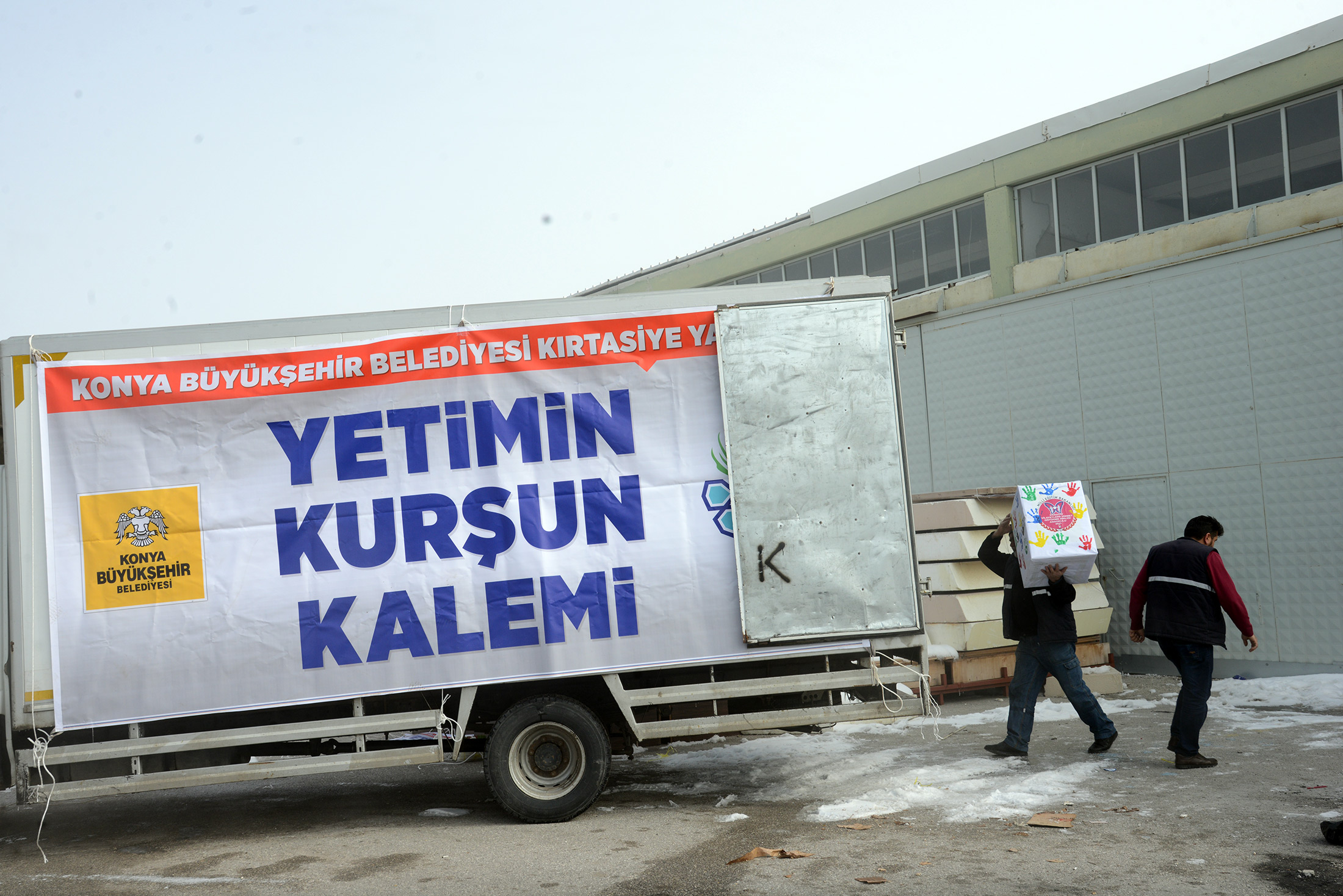 Suriye Sınırındaki Yetim Çocuklara KOMEK'ten Şefkat Eli