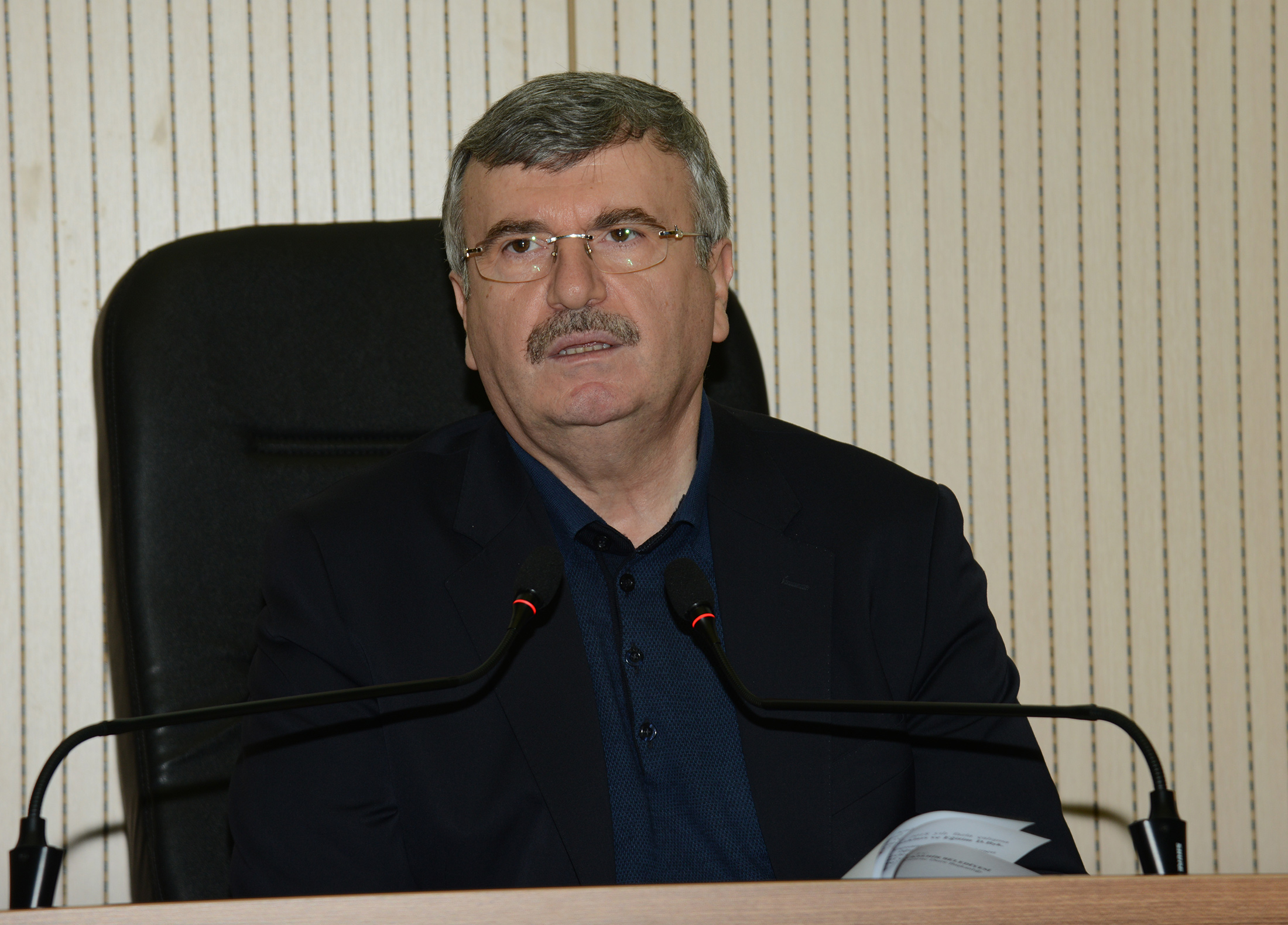 Taşeron Yasası Hakkında Çalışanlar Bilgilendiriliyor